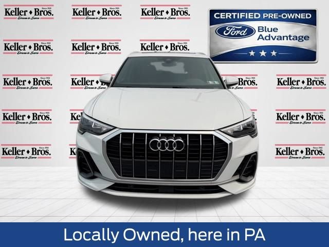 Used 2021 Audi Q3 2.0T Premium w/ Convenience Package AWD/4WD image 2