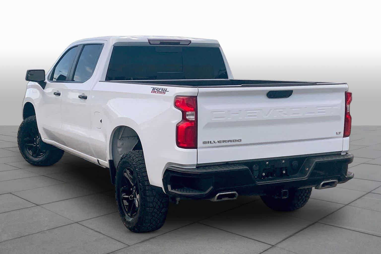 Used 2023 Chevrolet Silverado 1500 LT Trail Boss w/ Convenience Package II AWD/4WD image 12