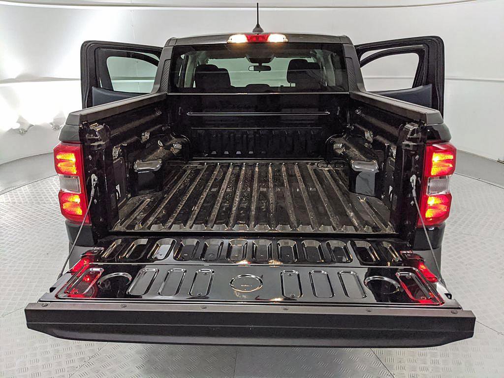 Certified 2026 Ford Maverick XLT image 7