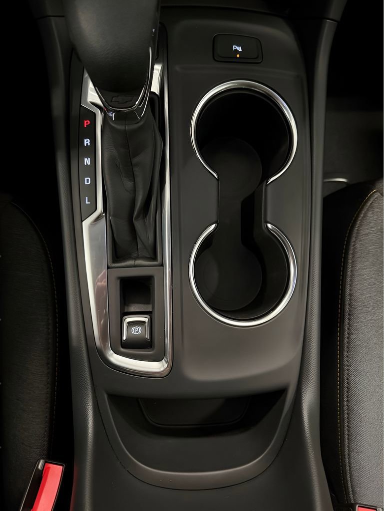 Used 2024 Chevrolet Equinox LT image 19