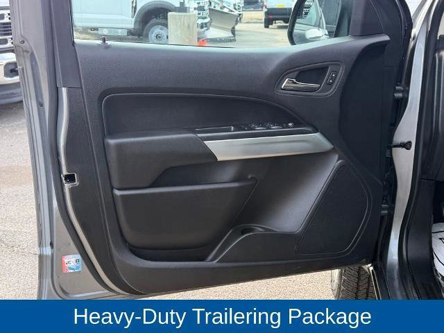 Used 2022 Chevrolet Colorado LT w/ LT Convenience Package image 12