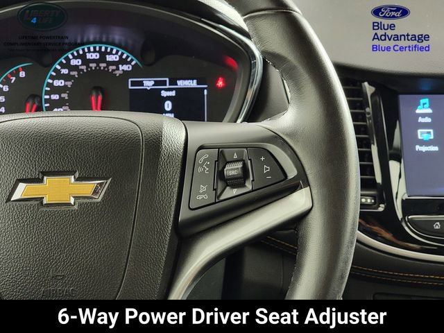 Used 2017 Chevrolet Trax LT w/ LT Convenience Package AWD/4WD image 28
