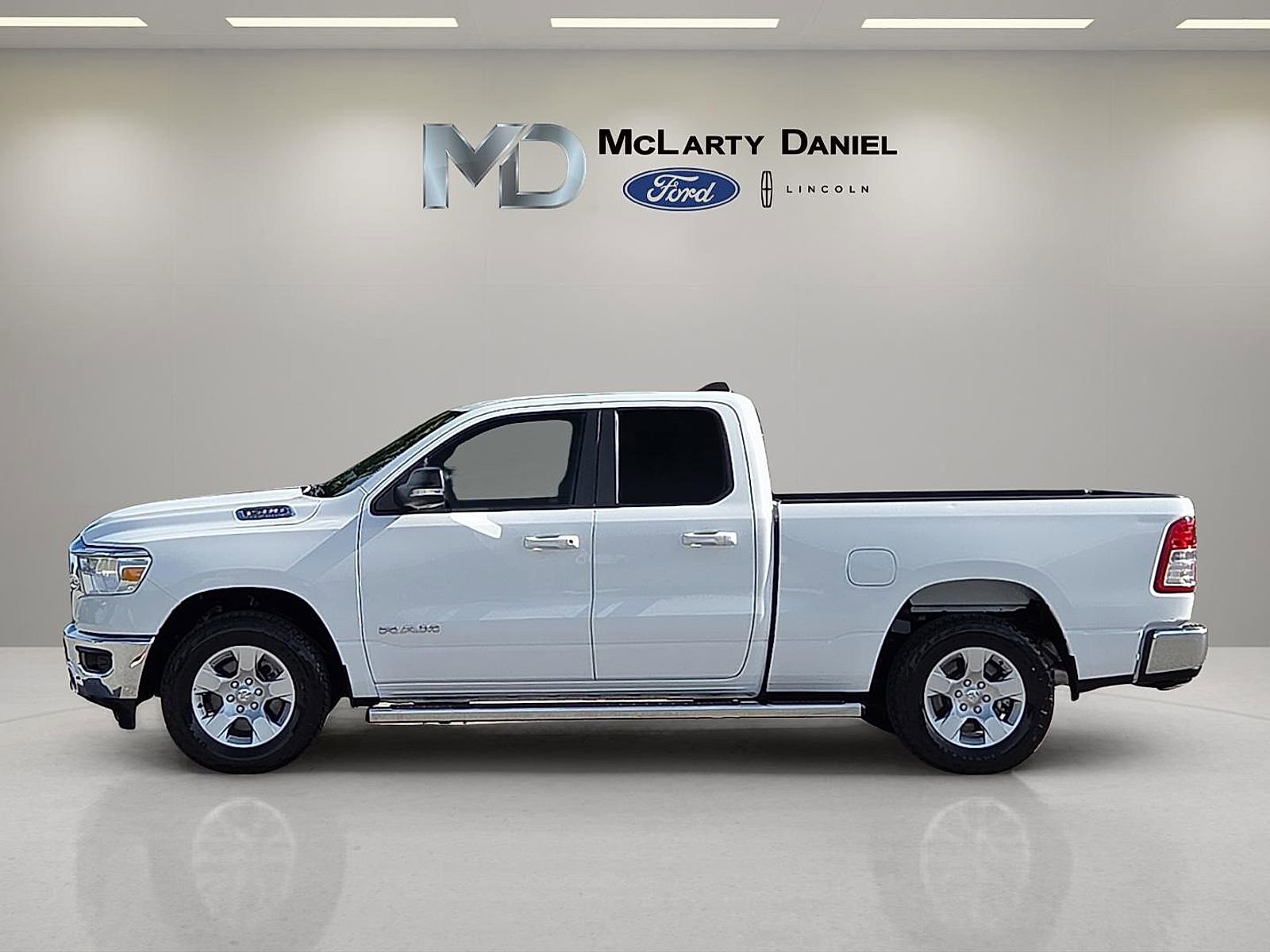 Used 2022 RAM 1500 Big Horn w/ Trailer Tow Group AWD/4WD image 3