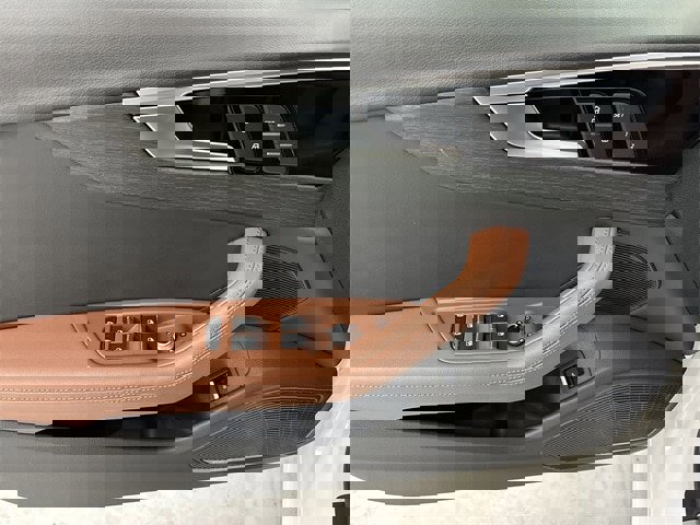 Used 2024 Audi A4 2.0T Premium Plus image 5