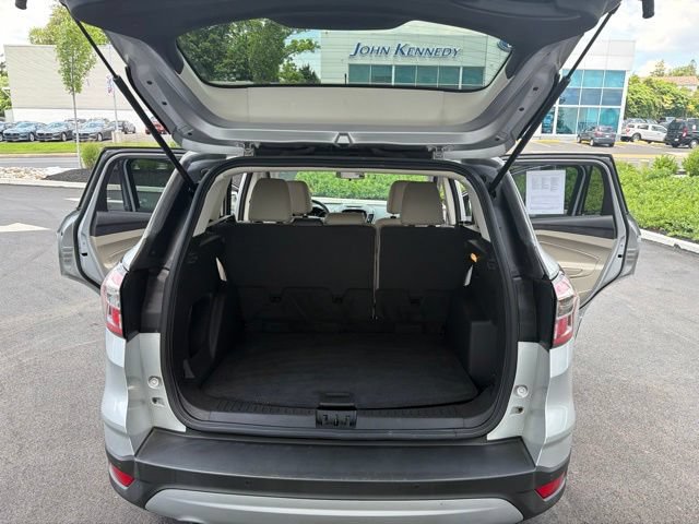Certified 2017 Ford Escape SE w/ SE Leather Comfort Package AWD/4WD image 18