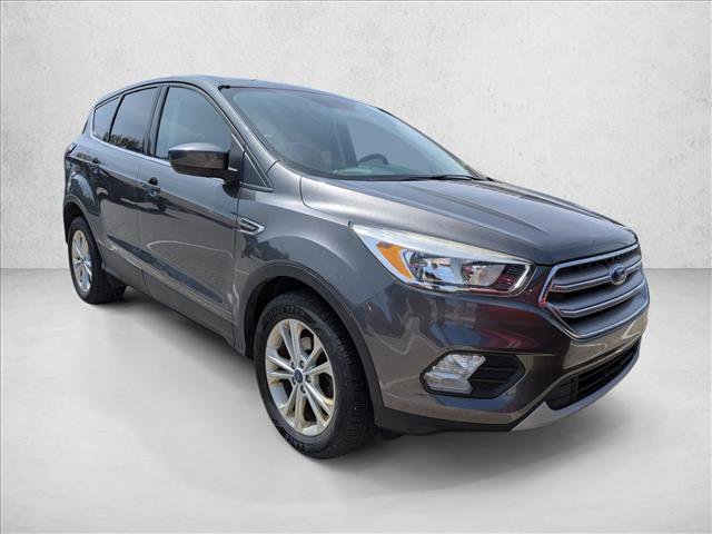 Certified 2017 Ford Escape SE w/ SE Cold Weather Package FWD image 3