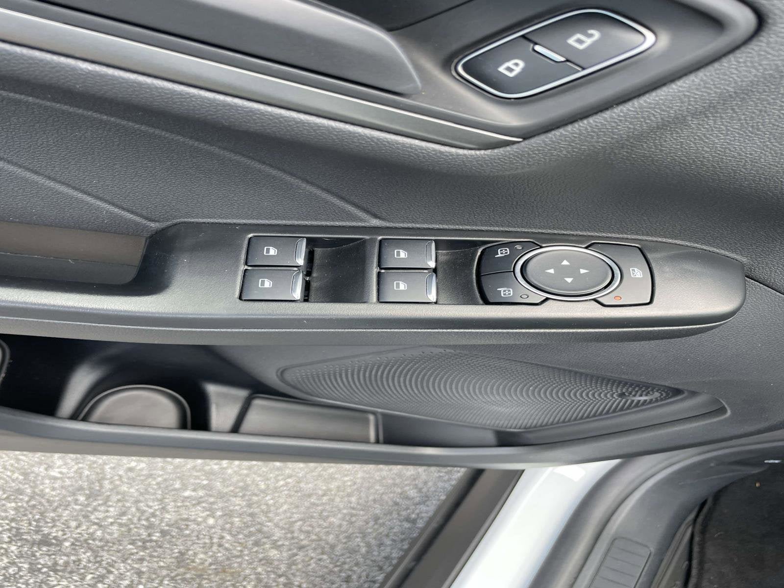 Certified 2025 Ford Escape Active w/ Tech Pack #1 FWD image 14