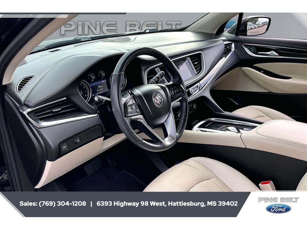 Used 2023 Buick Enclave Essence w/ Experience Buick Package FWD image 12