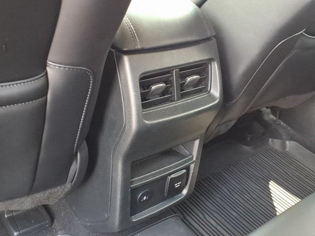 Certified 2024 Ford Edge SEL w/ Convenience Package AWD/4WD image 12