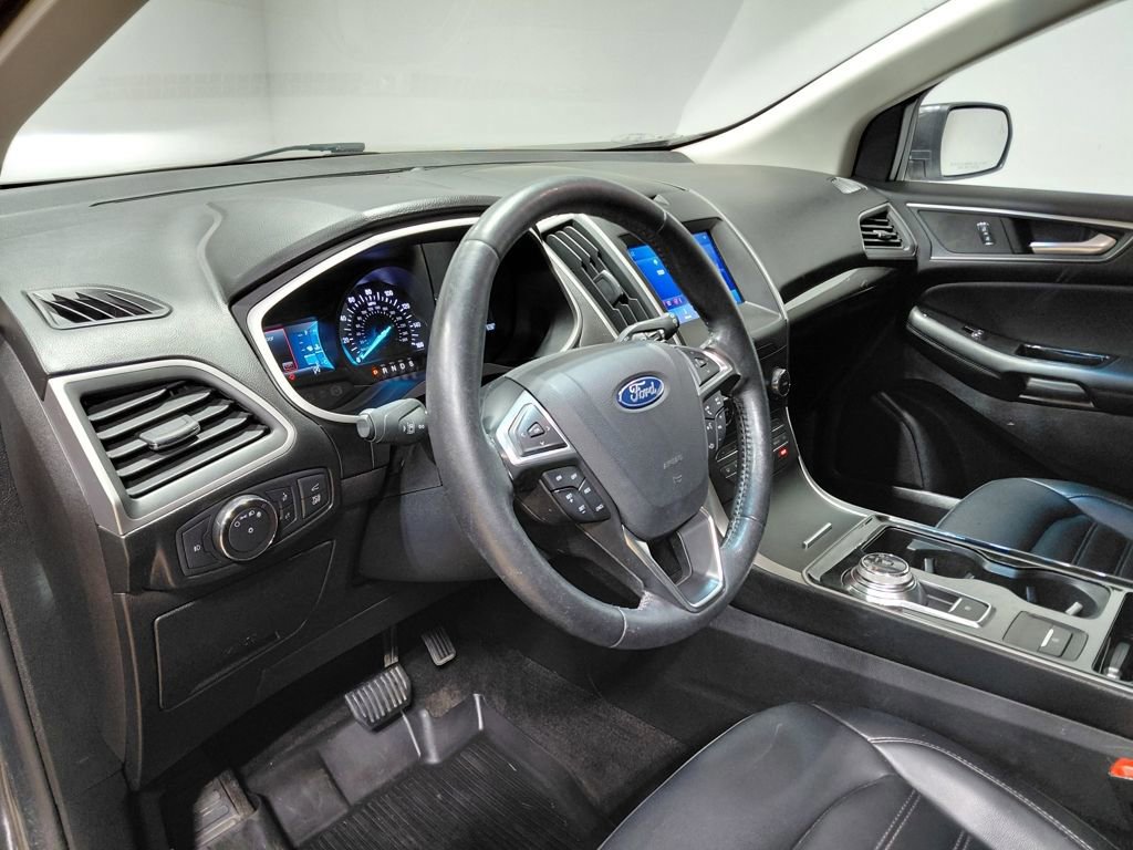 Certified 2019 Ford Edge SEL w/ Equipment Group 201A image 21
