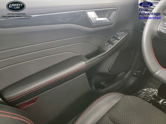 Certified 2023 Ford Escape ST-Line w/ Tech Pack #1 AWD/4WD image 32