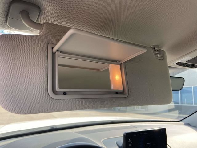 Used 2025 Honda Pilot EX-L image 26