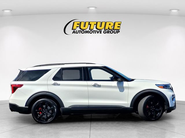 Certified 2021 Ford Explorer ST w/ Equipment Group 401A AWD/4WD image 3