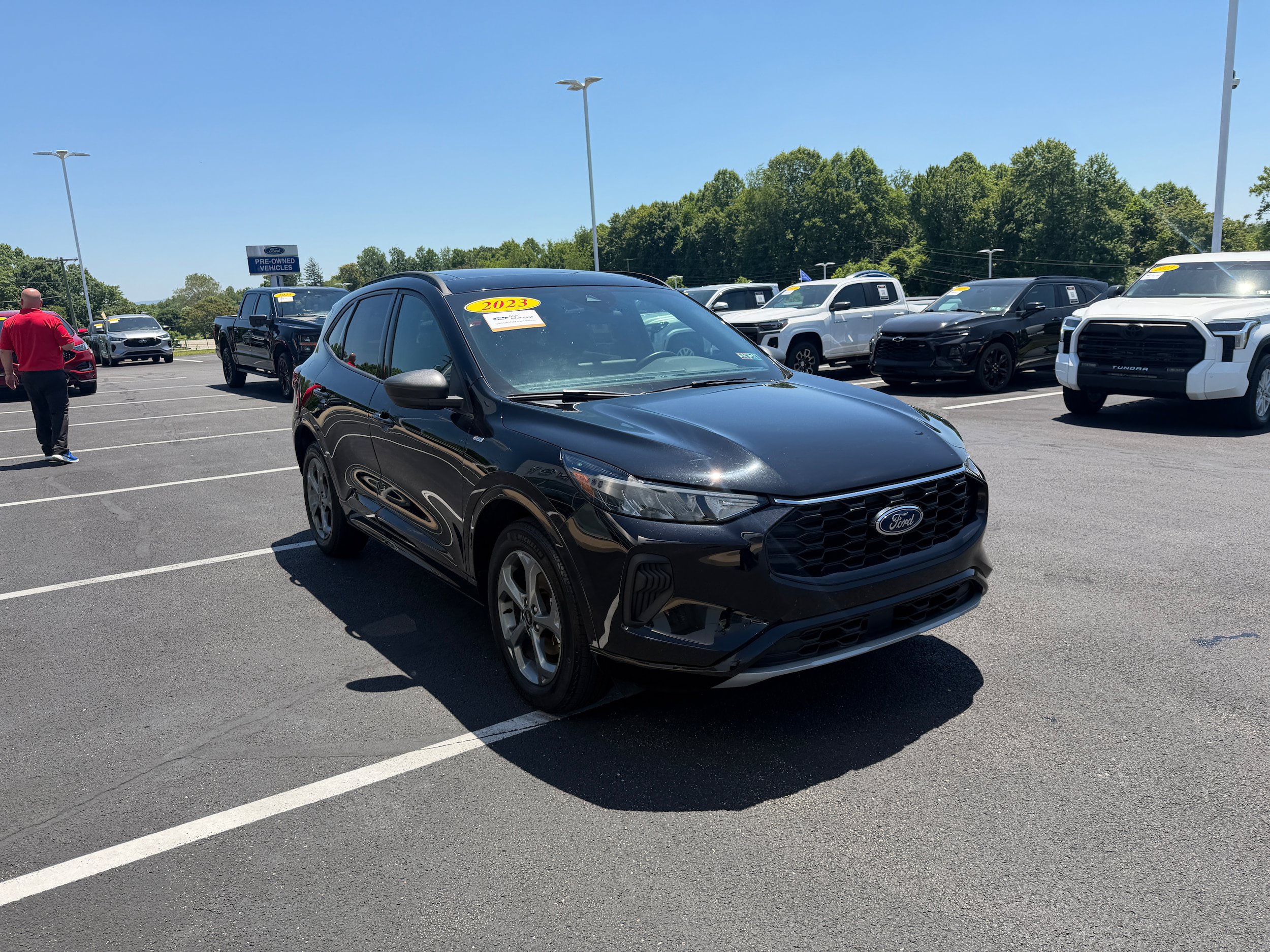 Certified 2023 Ford Escape ST-Line w/ Tech Pack #1 AWD/4WD image 4