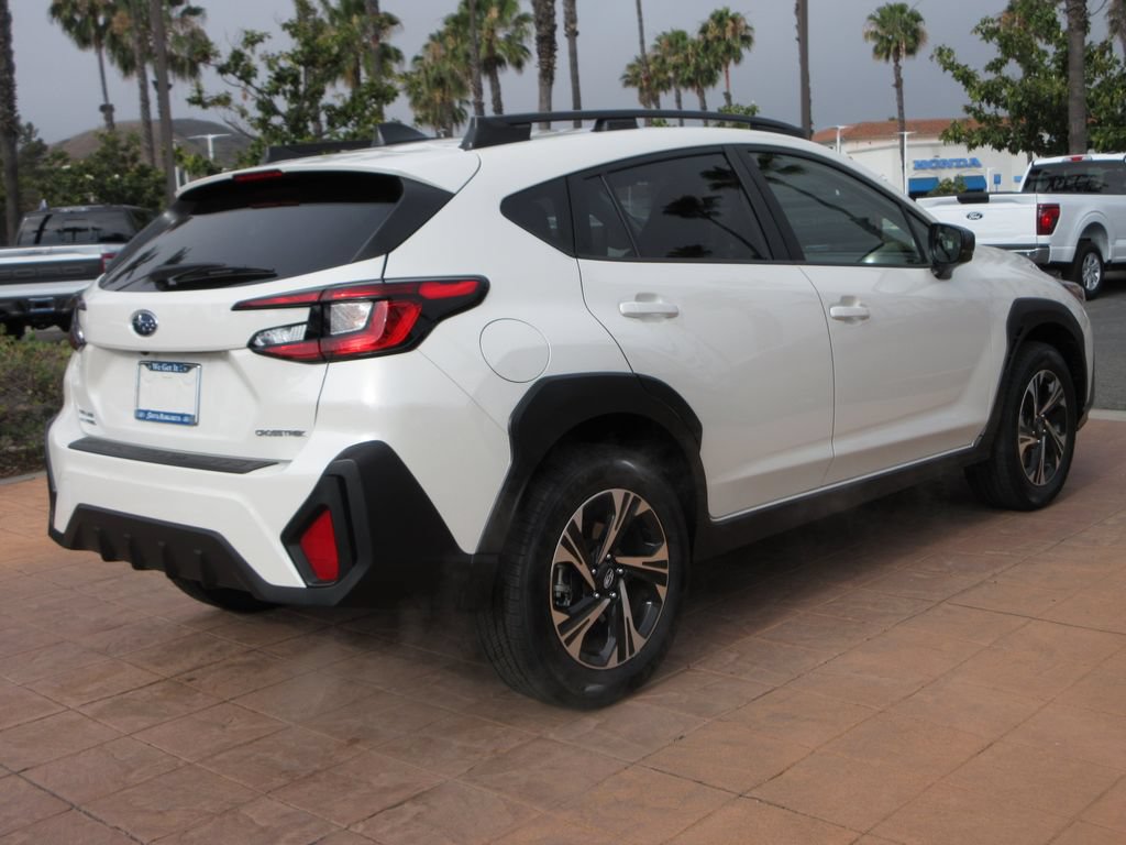 Used 2024 Subaru Crosstrek 2.0i Premium AWD/4WD image 4