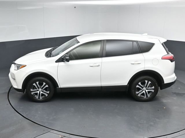 Used 2018 Toyota RAV4 LE w/ All Weather Liner Package AWD/4WD image 7