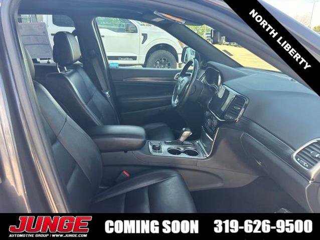 Used 2019 Jeep Grand Cherokee Limited AWD/4WD image 9