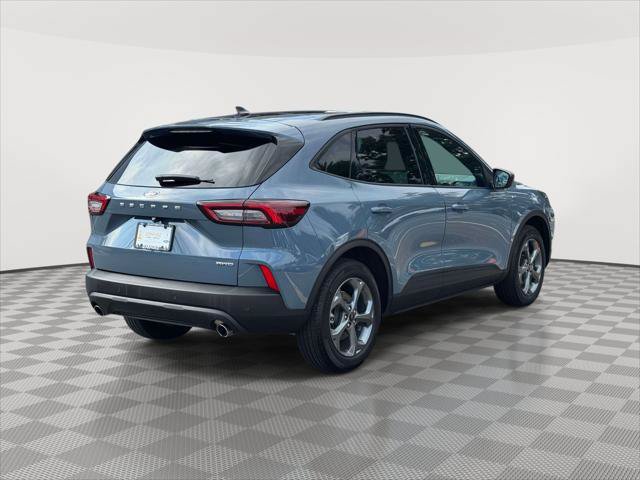 Certified 2025 Ford Escape ST-Line w/ Tech Pack #1 AWD/4WD image 7