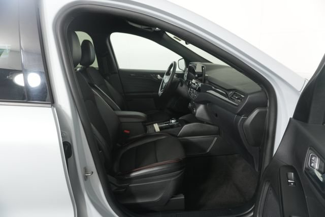 Certified 2025 Ford Escape ST-Line Select AWD/4WD image 29