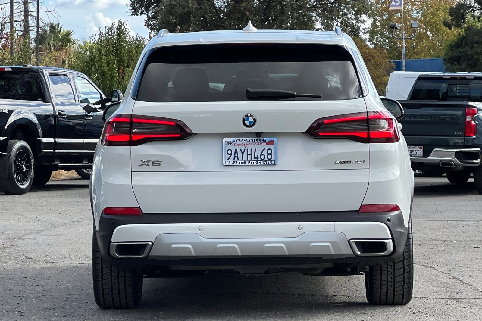 Used 2022 BMW X5 xDrive40i w/ Parking Assistance Package image 4