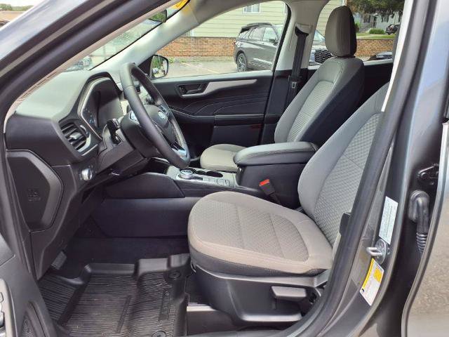 Certified 2022 Ford Escape SE w/ Cold Weather Package AWD/4WD image 20