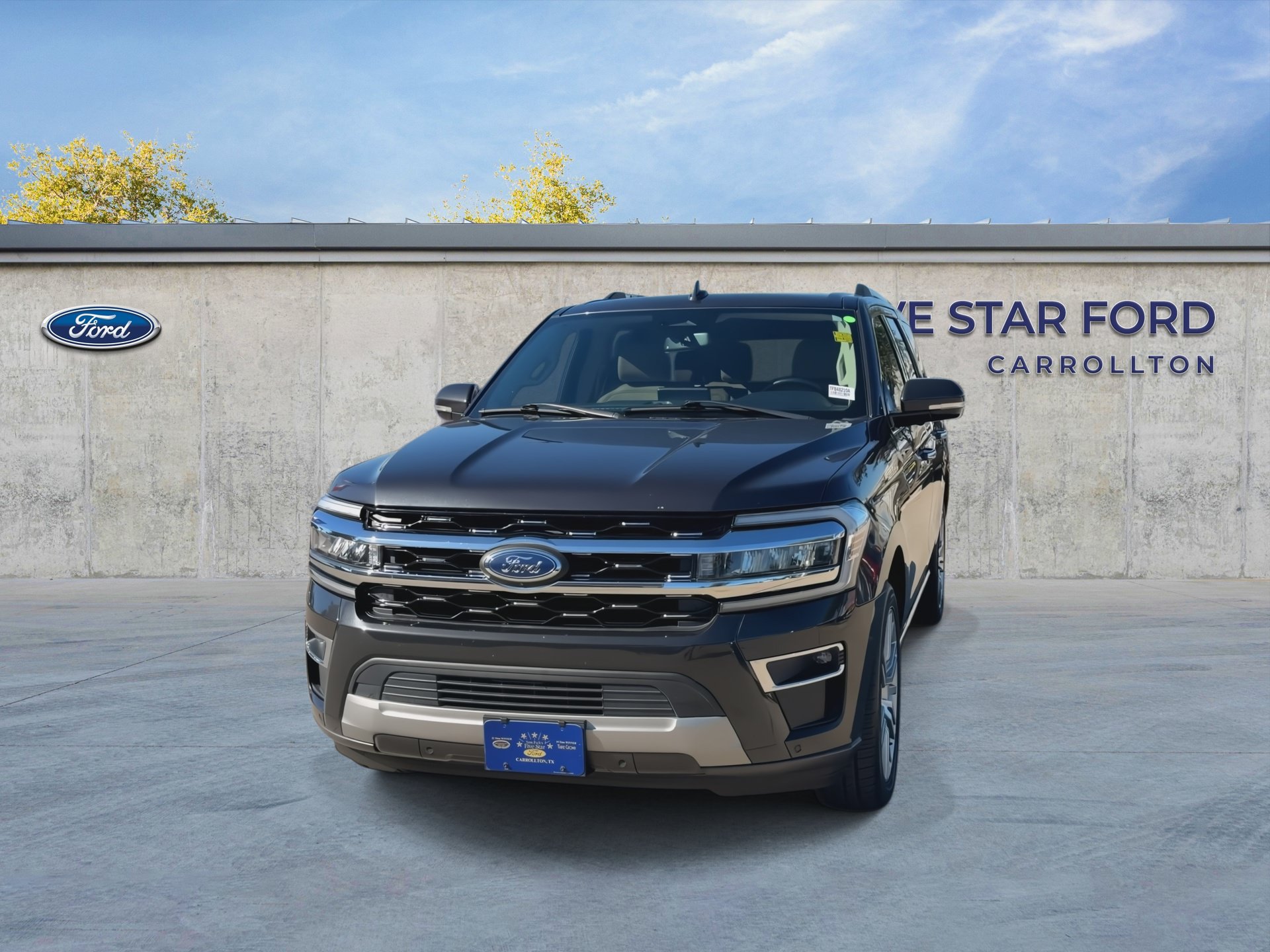 Certified 2024 Ford Expedition Limited AWD/4WD image 3