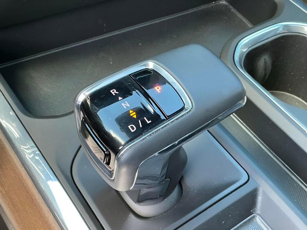 Used 2024 Chevrolet Silverado 1500 High Country image 51