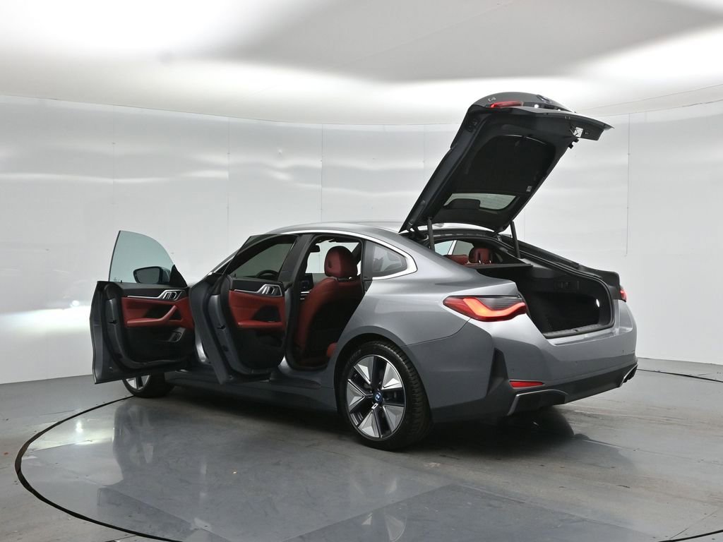Used 2023 BMW i4 eDrive40 RWD image 33