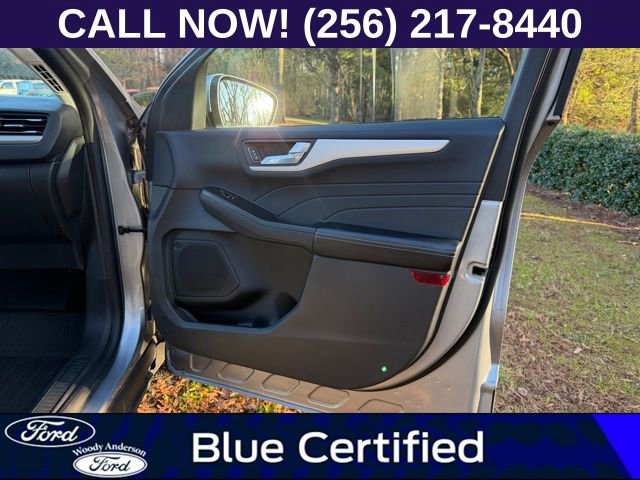 Certified 2022 Ford Escape SEL image 29