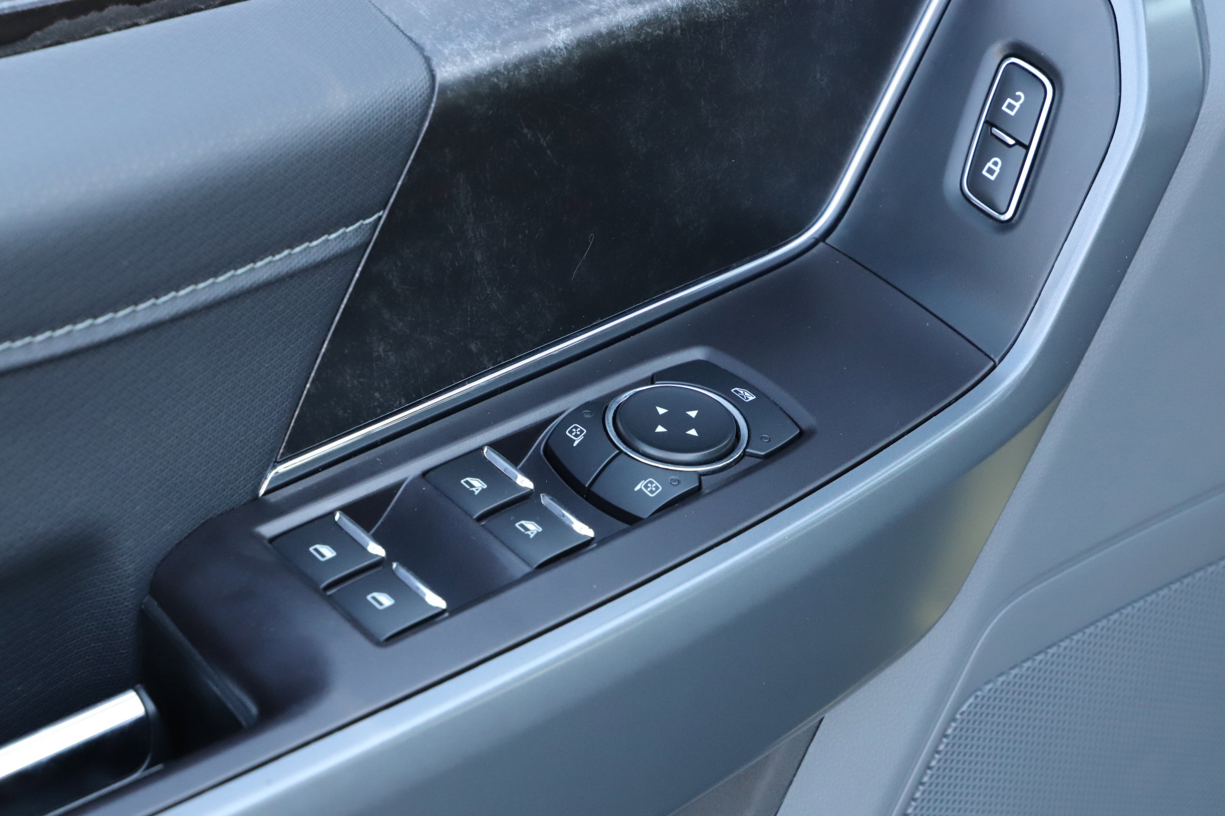 Certified 2022 Ford F150 XLT w/ Equipment Group 301A Mid image 16