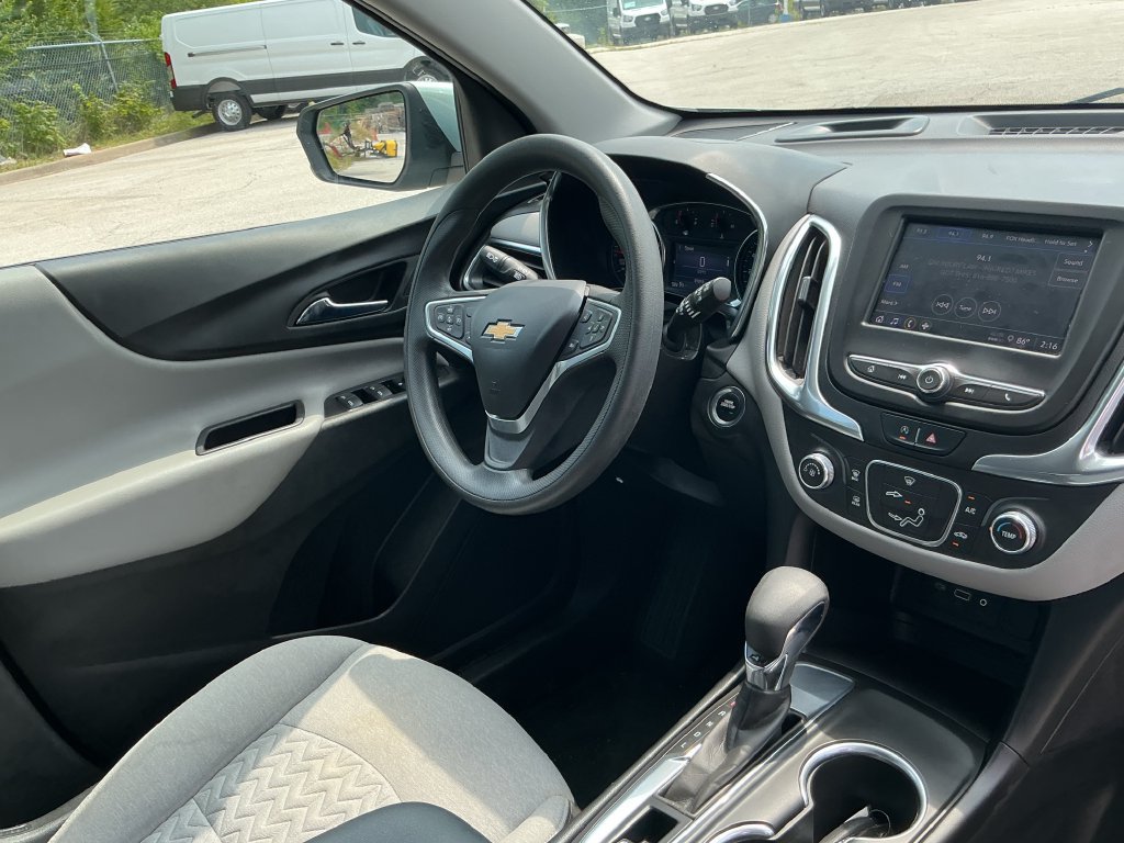 Used 2022 Chevrolet Equinox LT FWD image 21