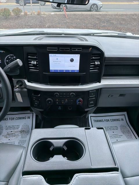 Certified 2024 Ford F250 XL w/ Snow Plow/Camper Package AWD/4WD image 31