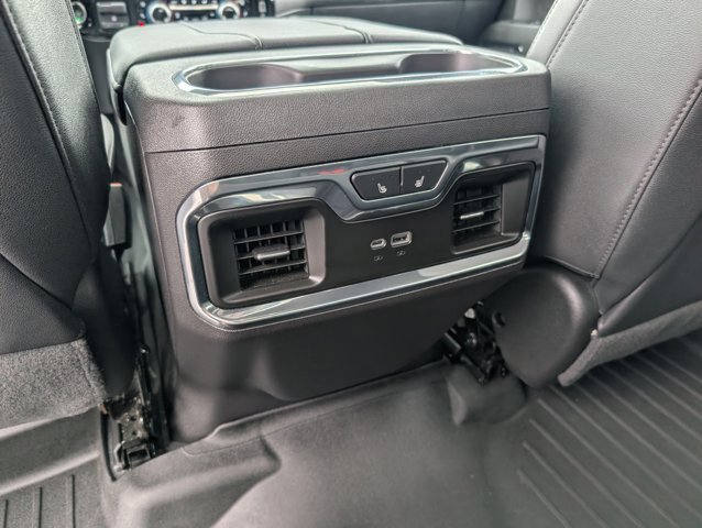 Used 2024 GMC Sierra 1500 SLT w/ SLT Premium Plus Package AWD/4WD image 31