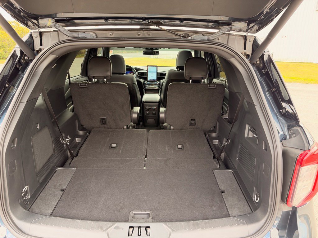 Certified 2023 Ford Explorer ST w/ Equipment Group 401A AWD/4WD image 30