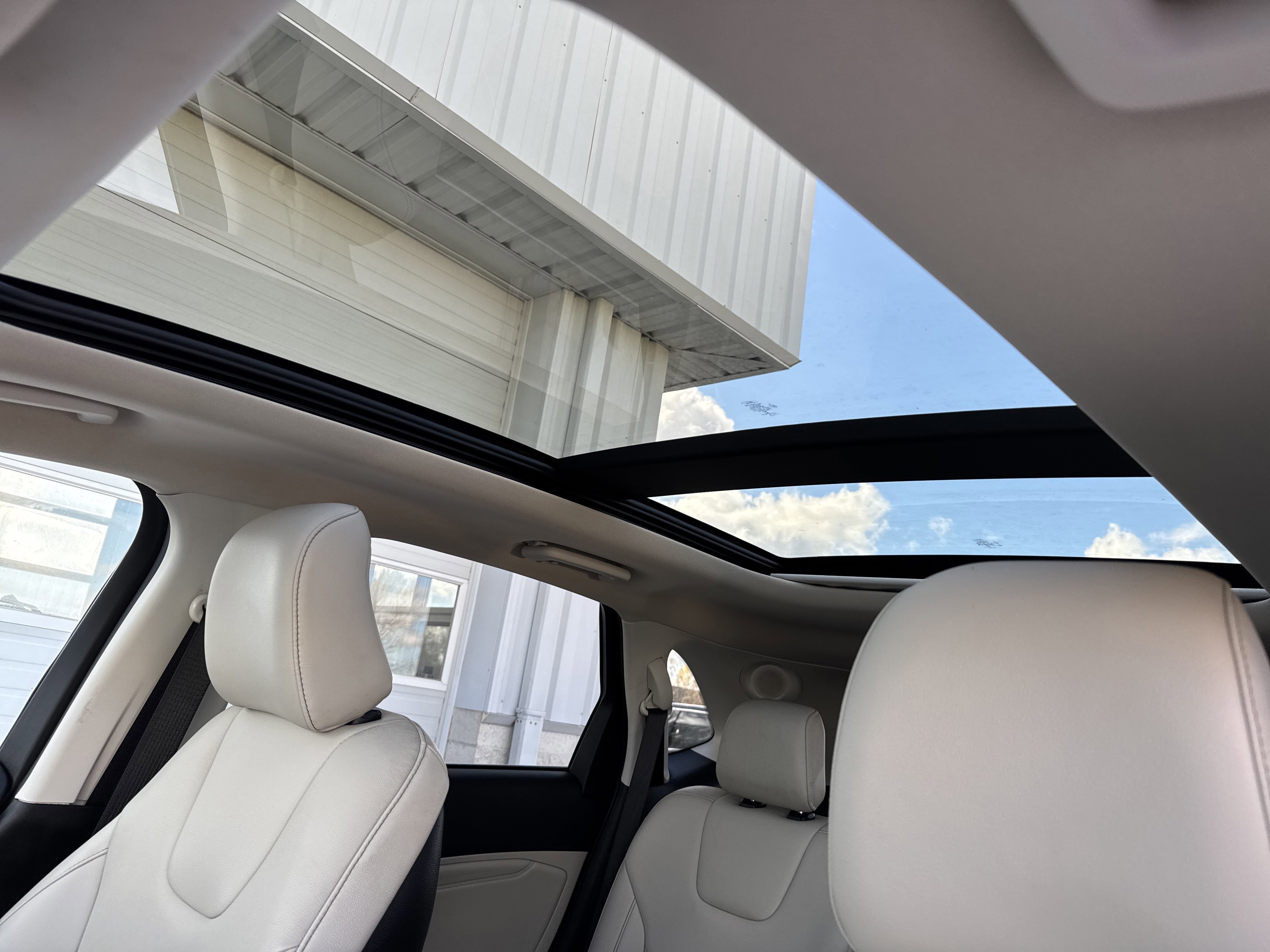 Certified 2022 Ford Edge Titanium image 45