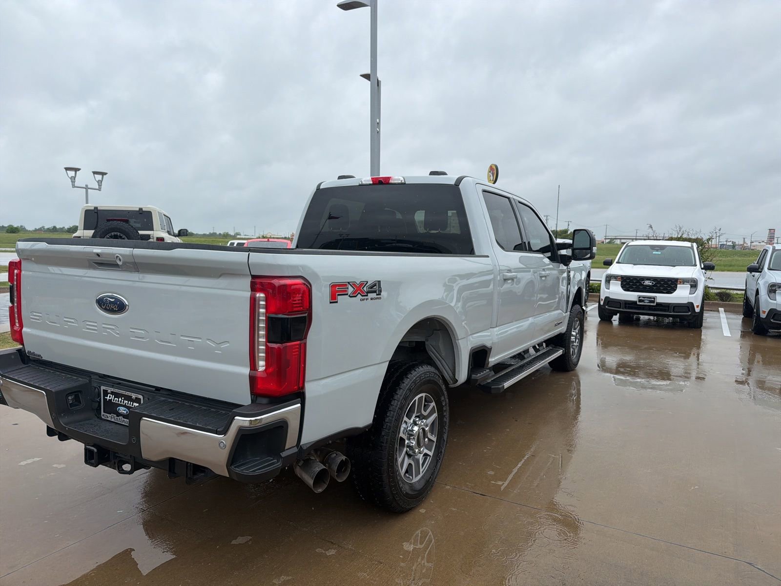 Certified 2025 Ford F250 Lariat w/ FX4 Off-Road Package image 5