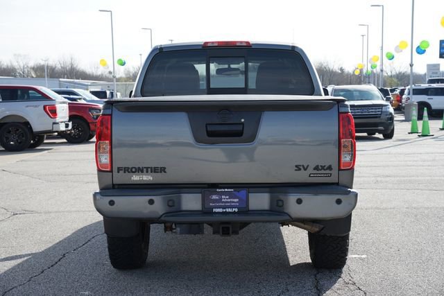 Used 2021 Nissan Frontier SV w/ Midnight Edition Floor Mats image 4