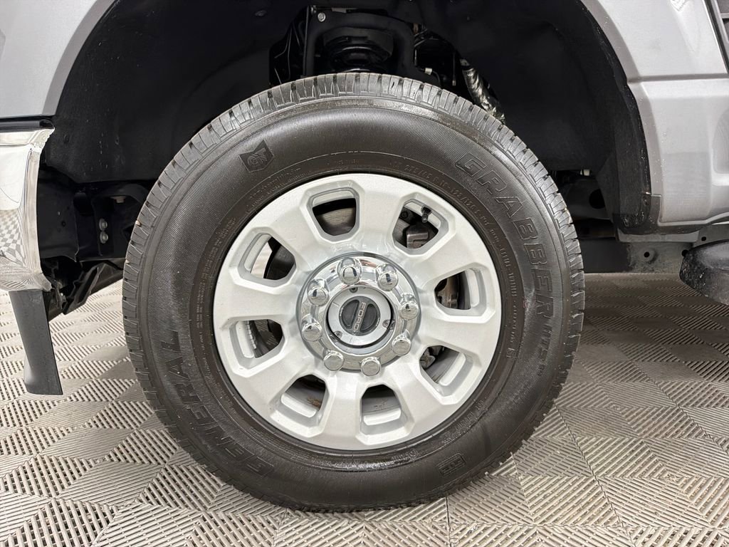 Certified 2024 Ford F250 XLT AWD/4WD image 23