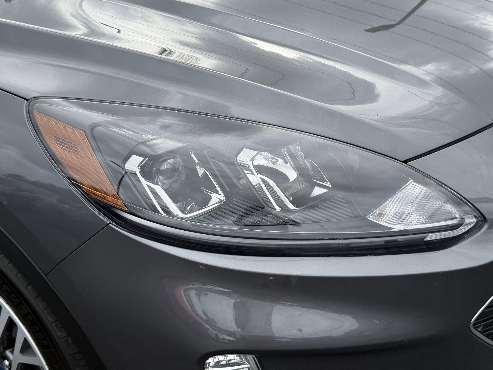Certified 2022 Ford Escape SEL FWD image 9