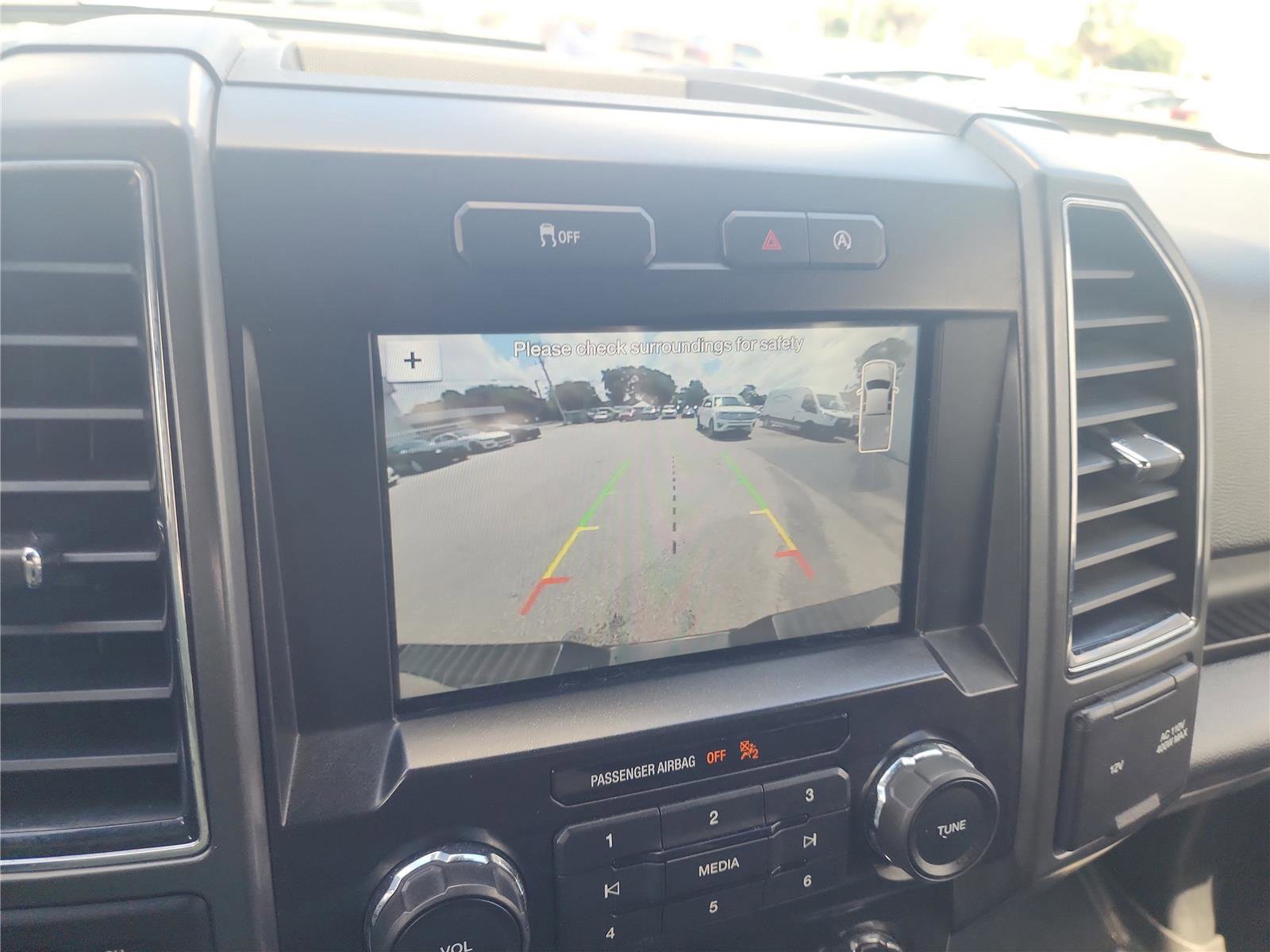 Certified 2018 Ford F150 XLT w/ Equipment Group 302A Luxury AWD/4WD image 31