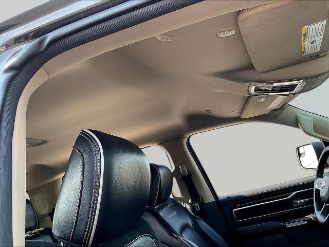 Used 2019 RAM 1500 Laramie AWD/4WD image 28