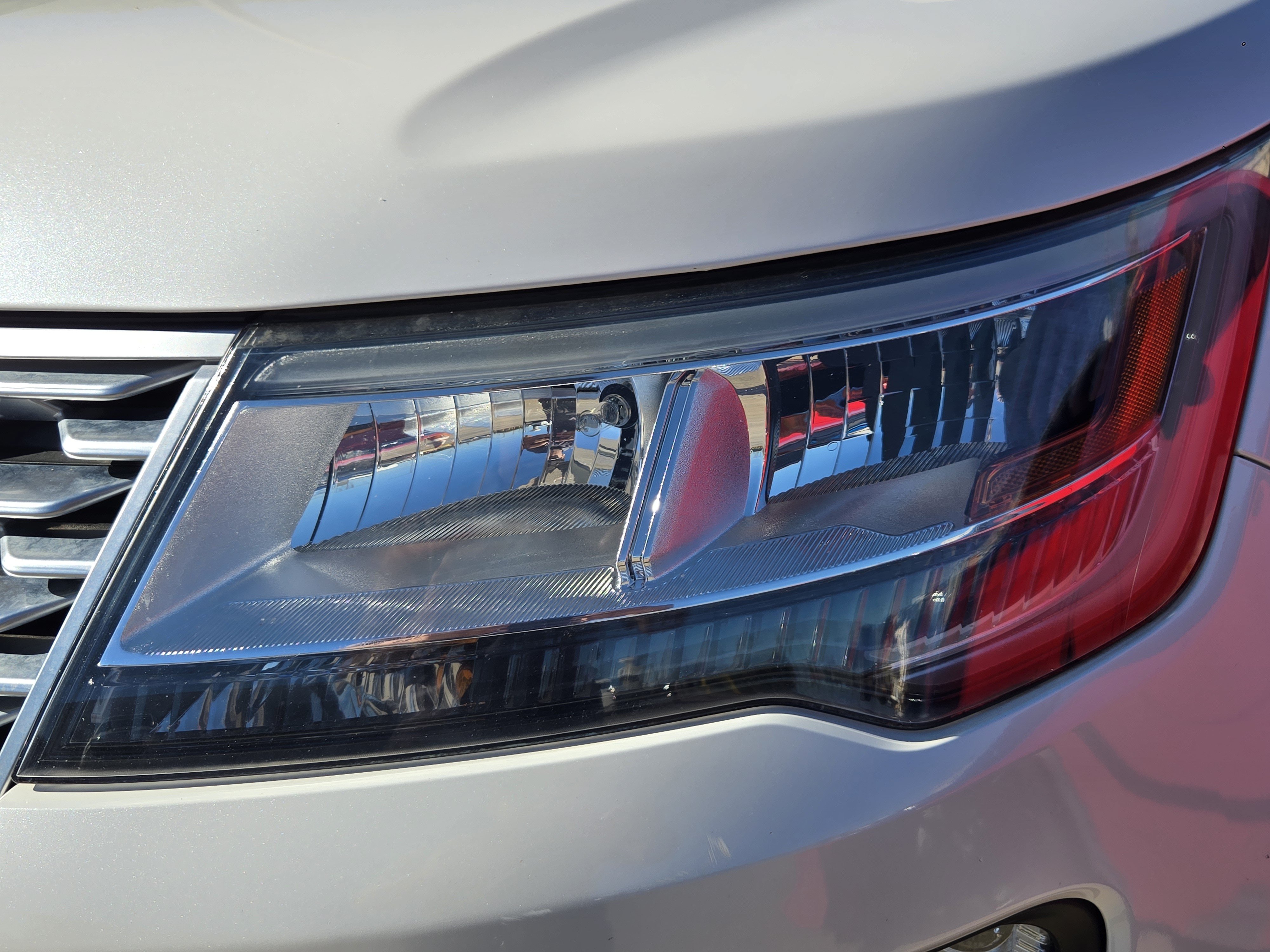 Certified 2019 Ford Explorer Platinum AWD/4WD image 7