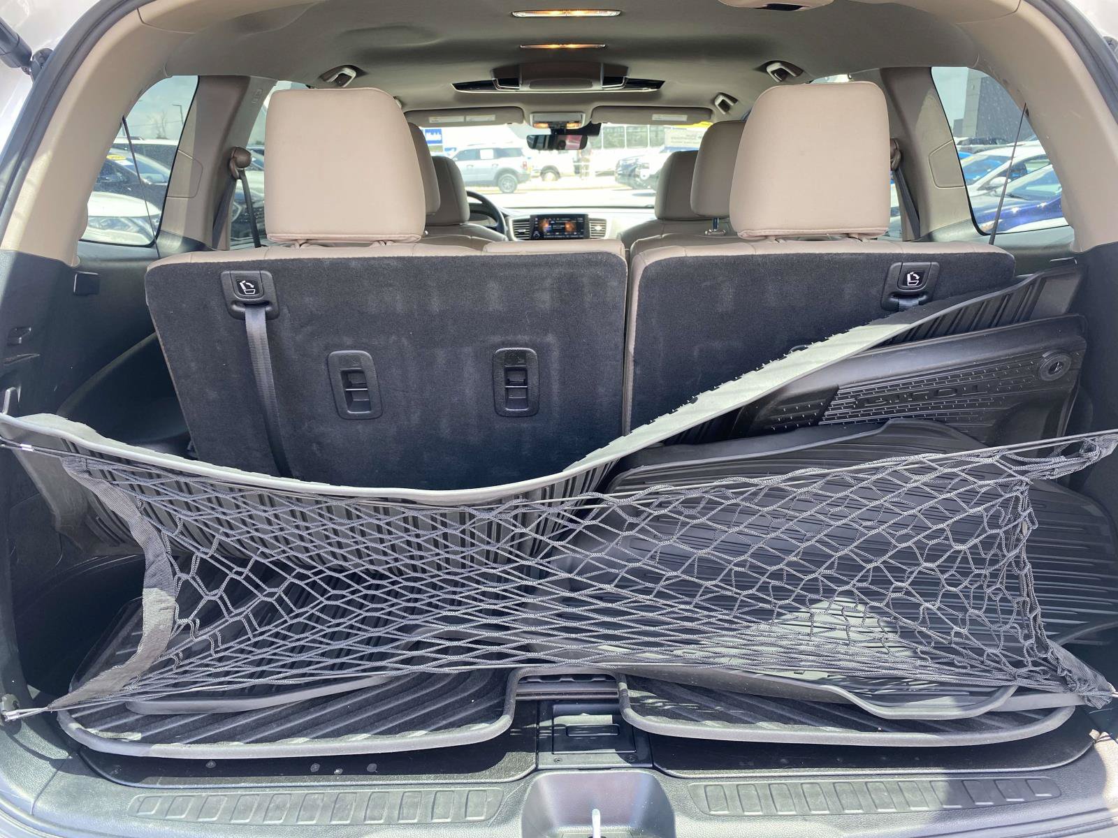 Used 2022 Honda Pilot Touring image 10