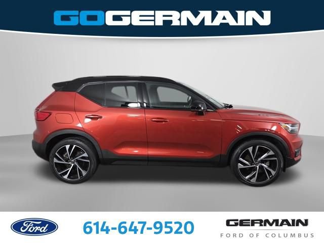 Used 2021 Volvo XC40 T5 R-Design AWD/4WD image 7