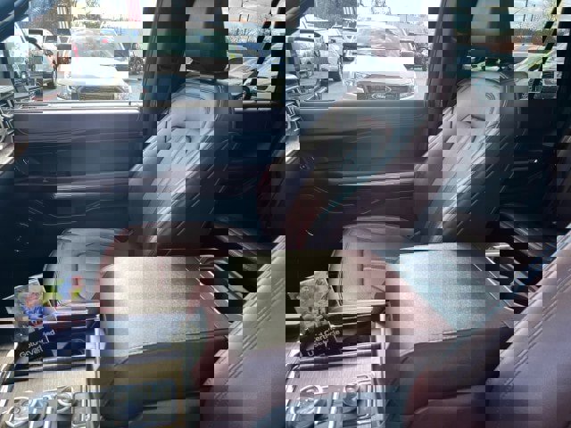 Certified 2024 Ford Expedition Limited image 12