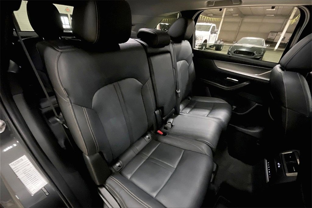 Used 2024 MAZDA CX-90 3.3 Turbo w/ Preferred Plus image 26