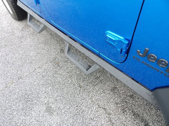 Used 2020 Jeep Gladiator Sport w/ Quick Order Package 24S image 11