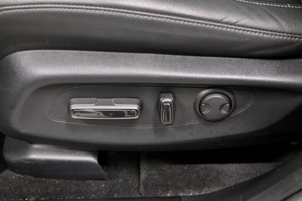 Used 2025 Honda CR-V EX-L image 26