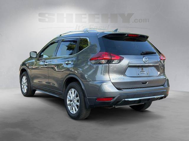 Used 2017 Nissan Rogue SV w/ SV Premium Package AWD/4WD image 13