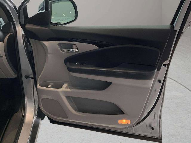 Used 2020 Honda Pilot Elite image 21